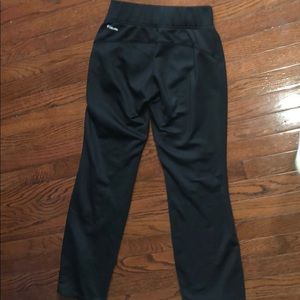 Black Columbia yoga pants